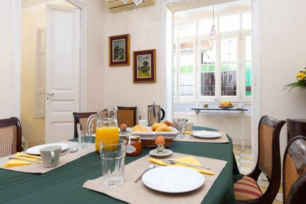 Cal Mateu 11 Huespedes Sagrada Familia Apartment Barcelona Exterior photo
