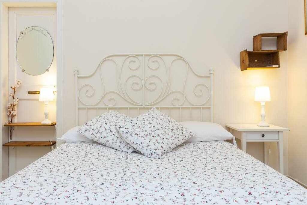 Cal Mateu 11 Huespedes Sagrada Familia Apartment Barcelona Exterior photo